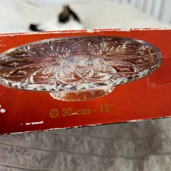 Moldavia Crystal Cake Stand - Picture 7 of 7